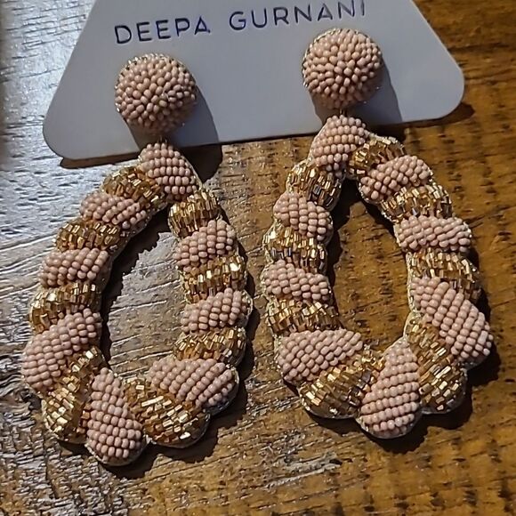 Deepa Gurnani Elenor Earringd - Dusky Pink - NWT - Picture 3 of 4